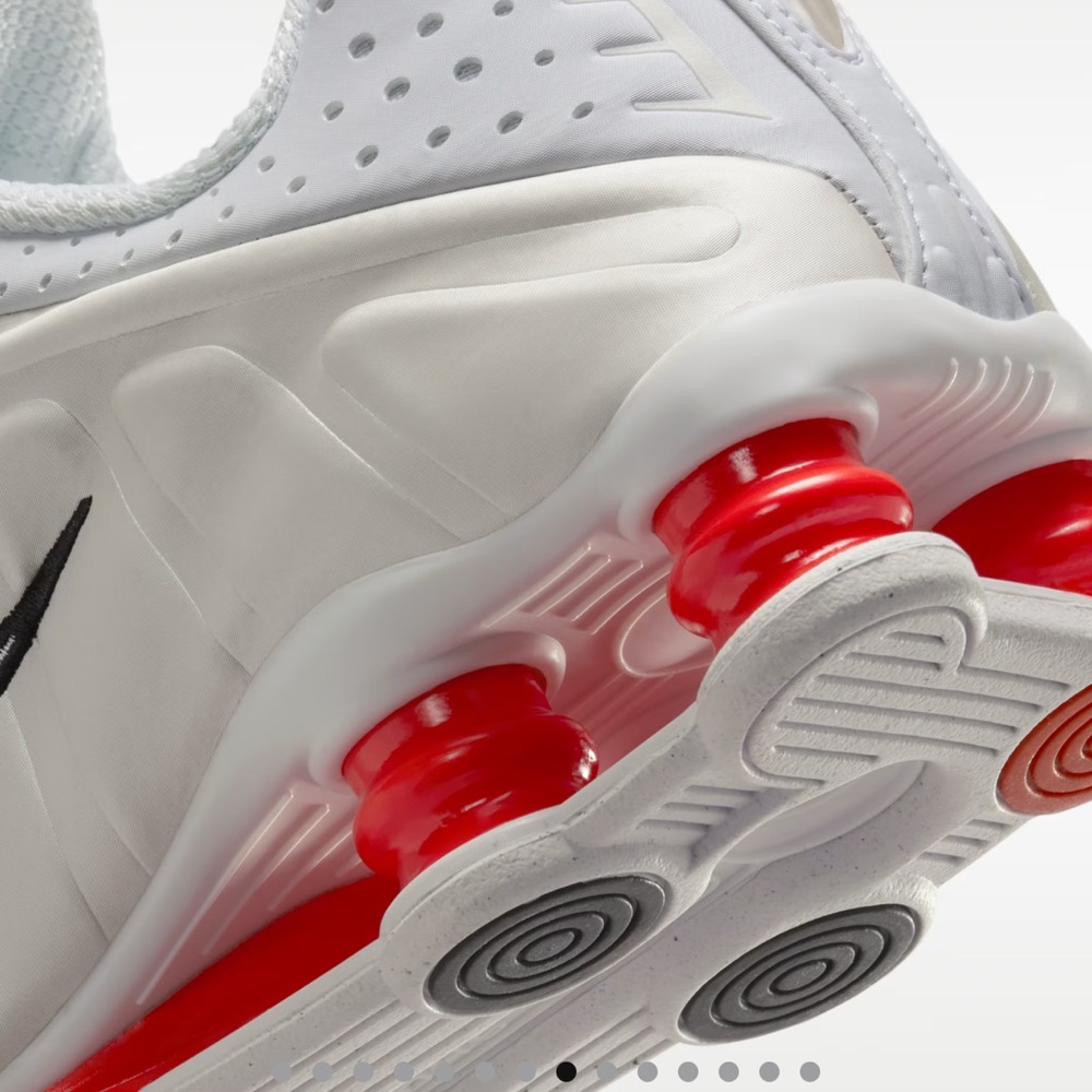 Nike Shox R4 - Picture 6 of 10